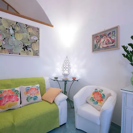 Niky Apartment